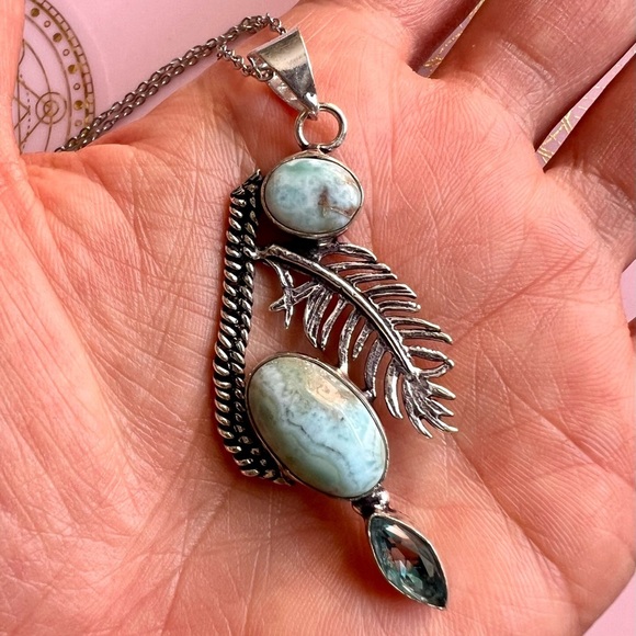 925 Caribbean Larimar + Feather Blue Topaz Necklace Pendant - Picture 4 of 10